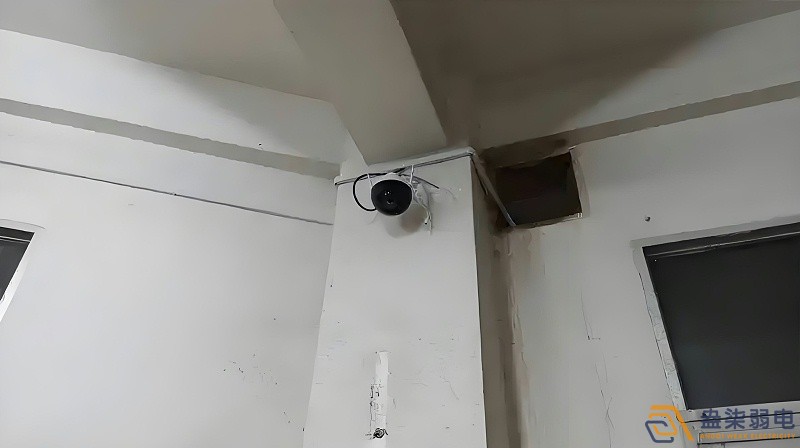如何提高攝像頭的防塵效果？