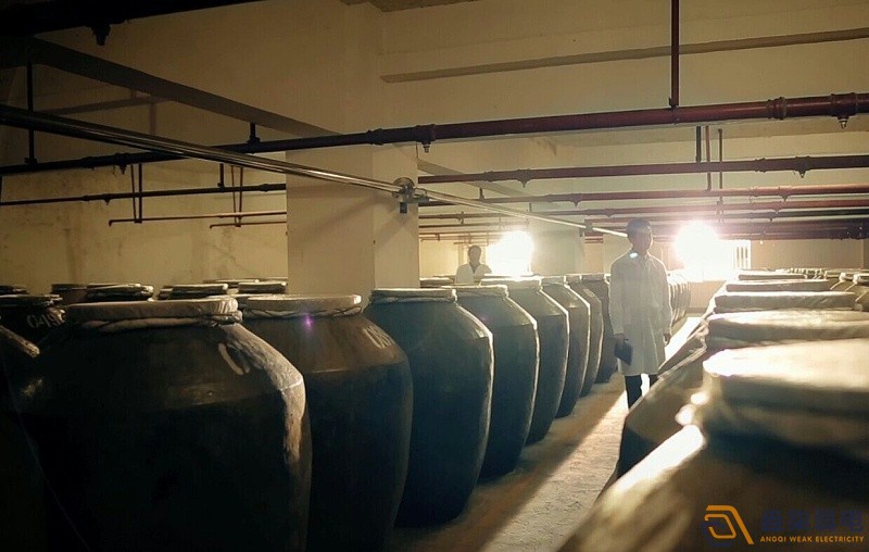 成都盎柒弱電—酒廠窖池測(cè)溫儀有什么作用？